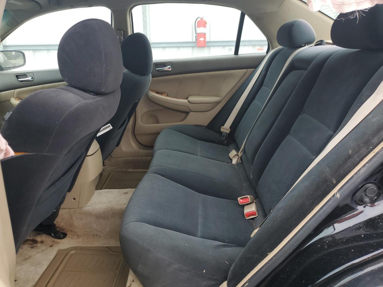 2004 Honda Accord Ex VIN: 1HGCM66534A033115 Lot: 81963405