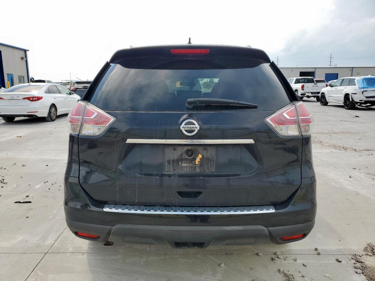 2016 Nissan Rogue S VIN: 5N1AT2MT2GC755277 Lot: 71742505