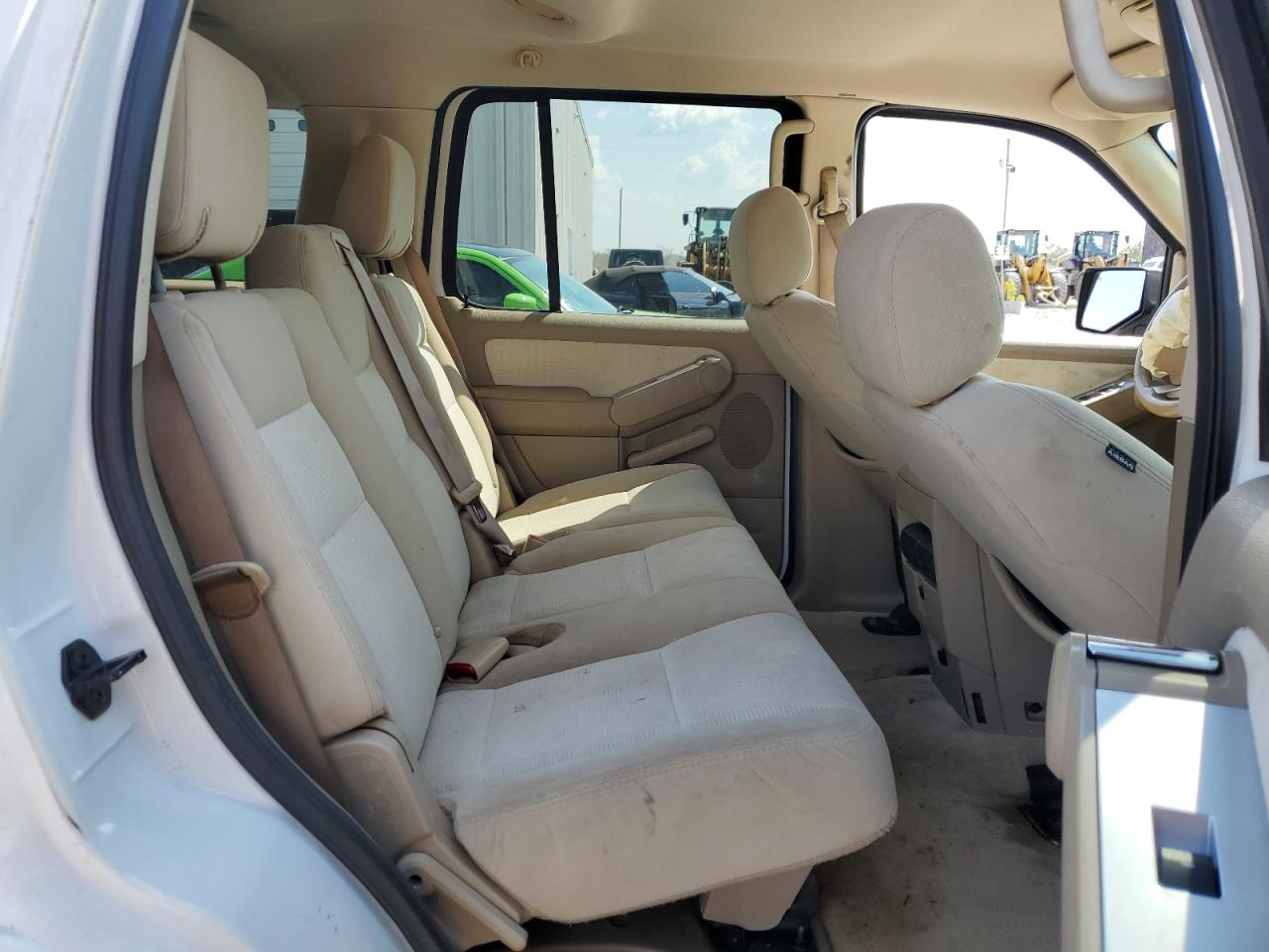 2008 Mercury Mountaineer Luxury VIN: 4M2EU37E98UJ12307 Lot: 80564005