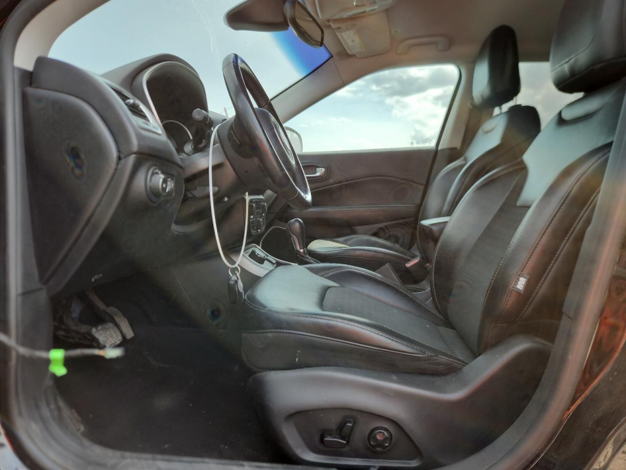 2018 Jeep Compass Latitude VIN: 3C4NJDBB1JT422954 Lot: 71838395