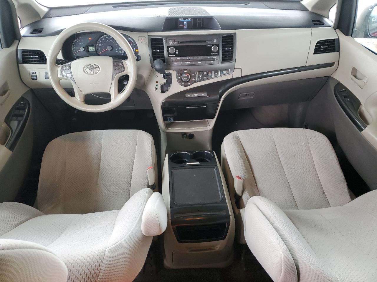 2013 Toyota Sienna Le VIN: 5TDKK3DC3DS397084 Lot: 71872225