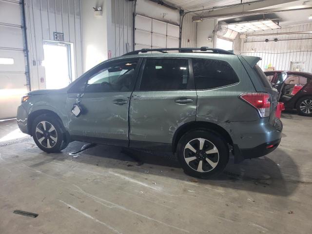  SUBARU FORESTER 2018 Зеленый