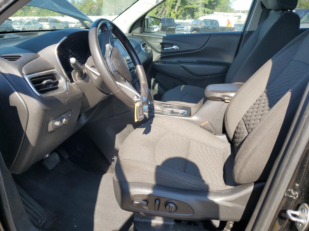 2020 Chevrolet Equinox Lt VIN: 2GNAXKEV3L6142247 Lot: 80112085