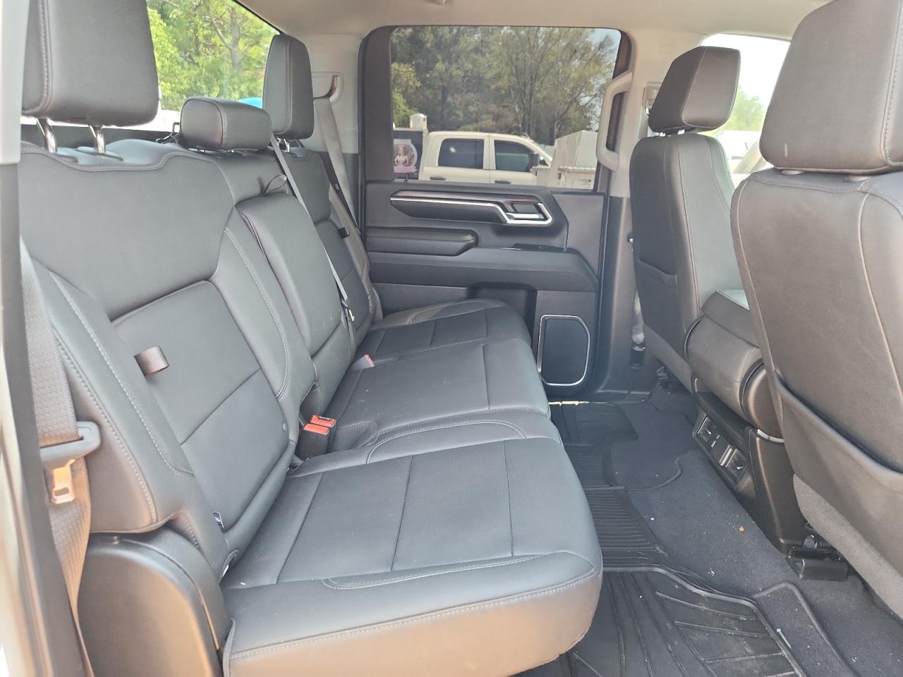 2024 GMC Sierra K3500 Slt VIN: 1GT49UEY8RF221546 Lot: 71649875