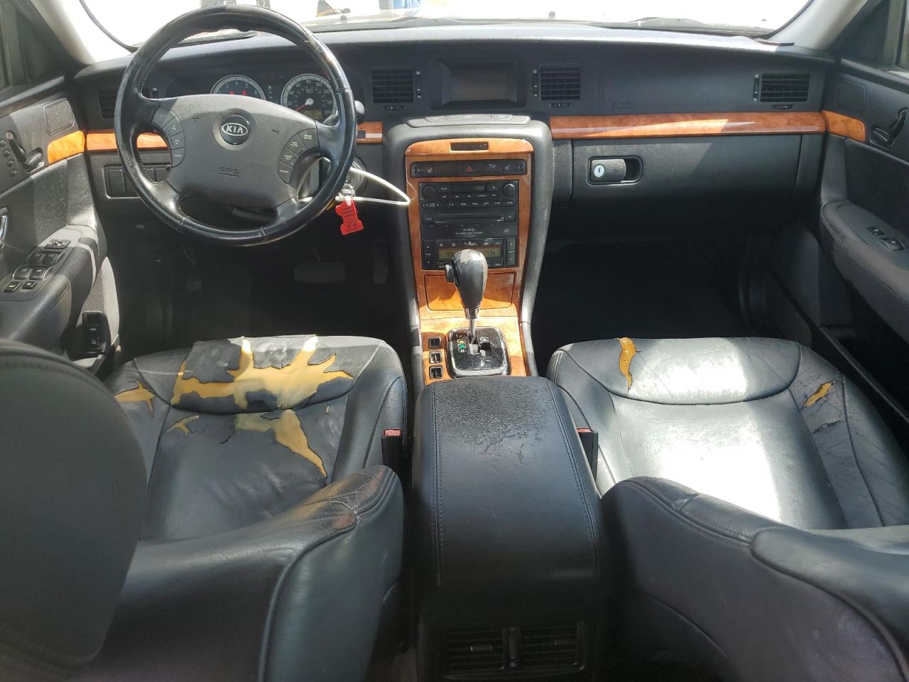 2005 Kia Amanti VIN: KNALD124055059418 Lot: 84426385