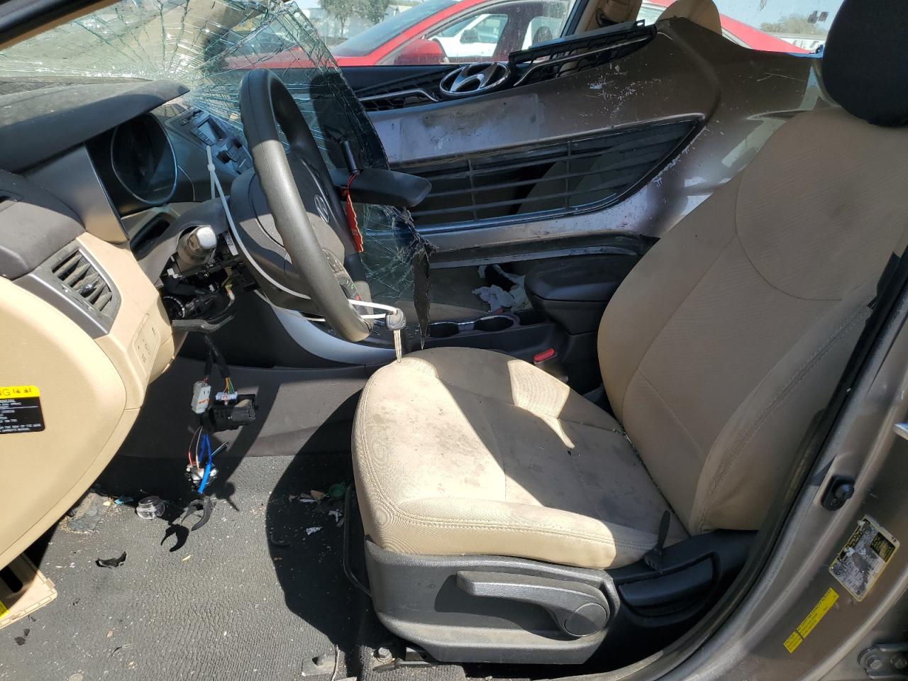 2013 Hyundai Elantra Gls VIN: 5NPDH4AE4DH225459 Lot: 68488955