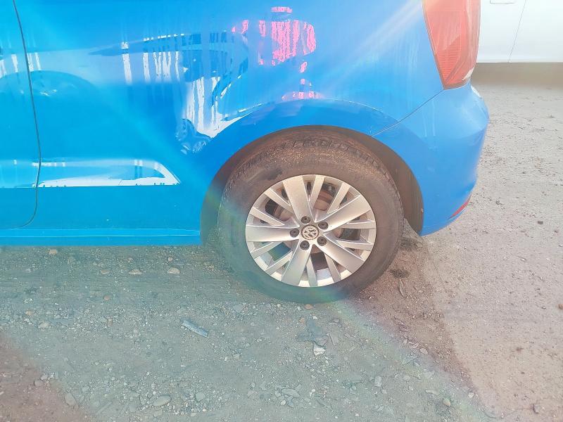 2015 VOLKSWAGEN POLO SE