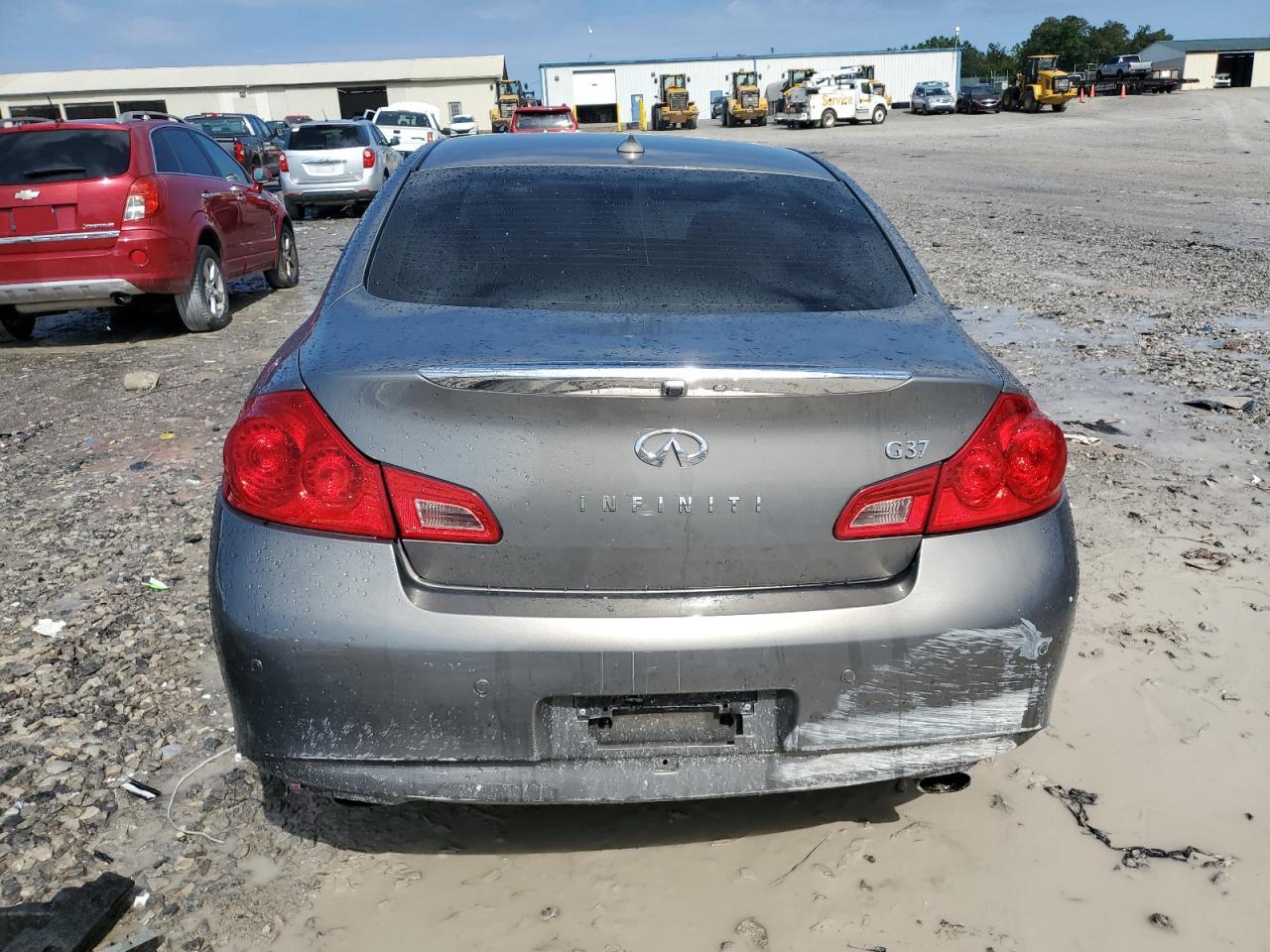 2011 Infiniti G37 Base VIN: JN1CV6AP1BM506223 Lot: 71252415