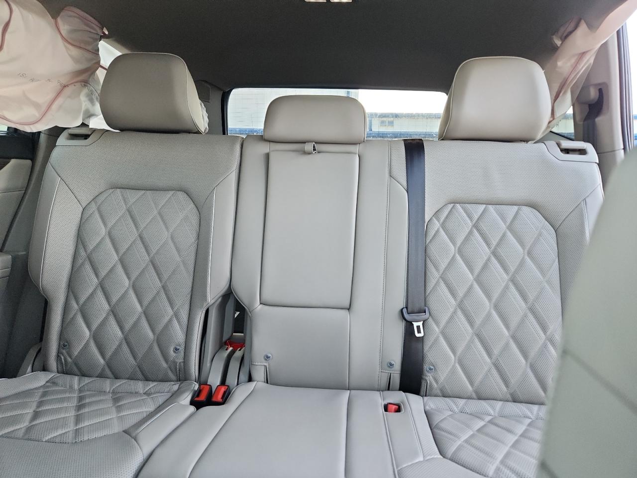 2024 Volkswagen Atlas Sel Premium R-Line VIN: 1V2FR2CA2RC598408 Lot: 84046725