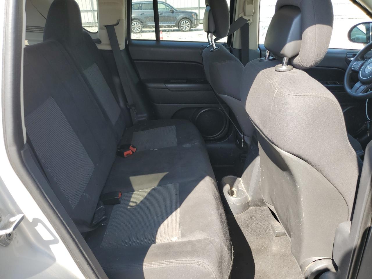 2011 Jeep Compass Sport VIN: 1J4NF1FB2BD215548 Lot: 71705355