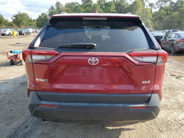 TOYOTA RAV4 2024 Красный