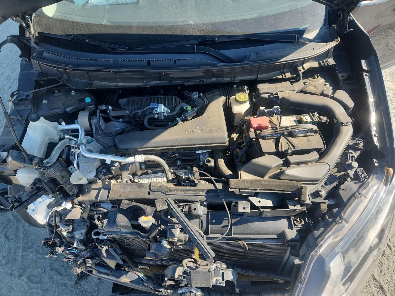 2018 Nissan Rogue S VIN: KNMAT2MTXJP613943 Lot: 72081855