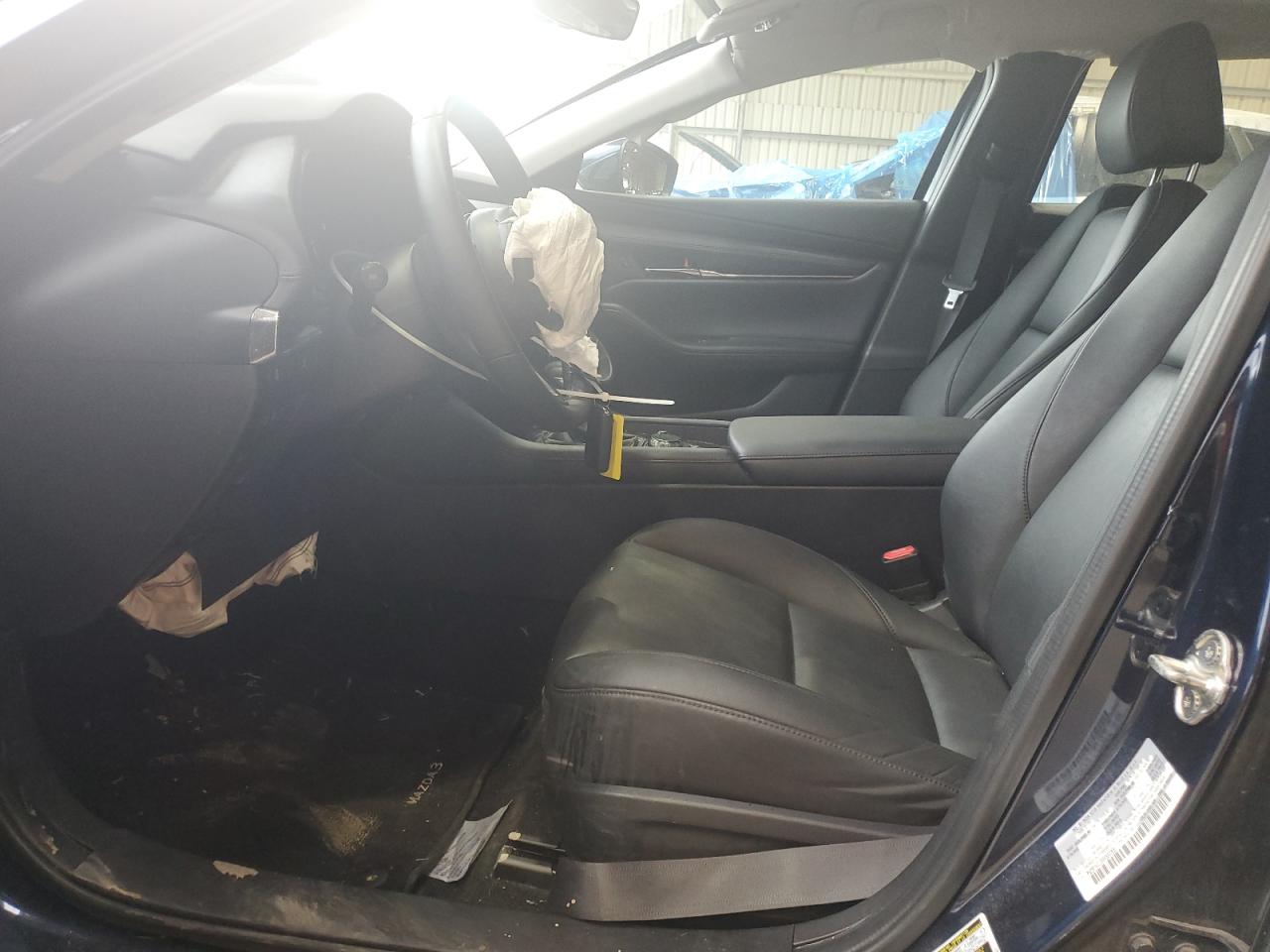 2022 Mazda 3 Preferred VIN: 3MZBPACL8NM300385 Lot: 84177965