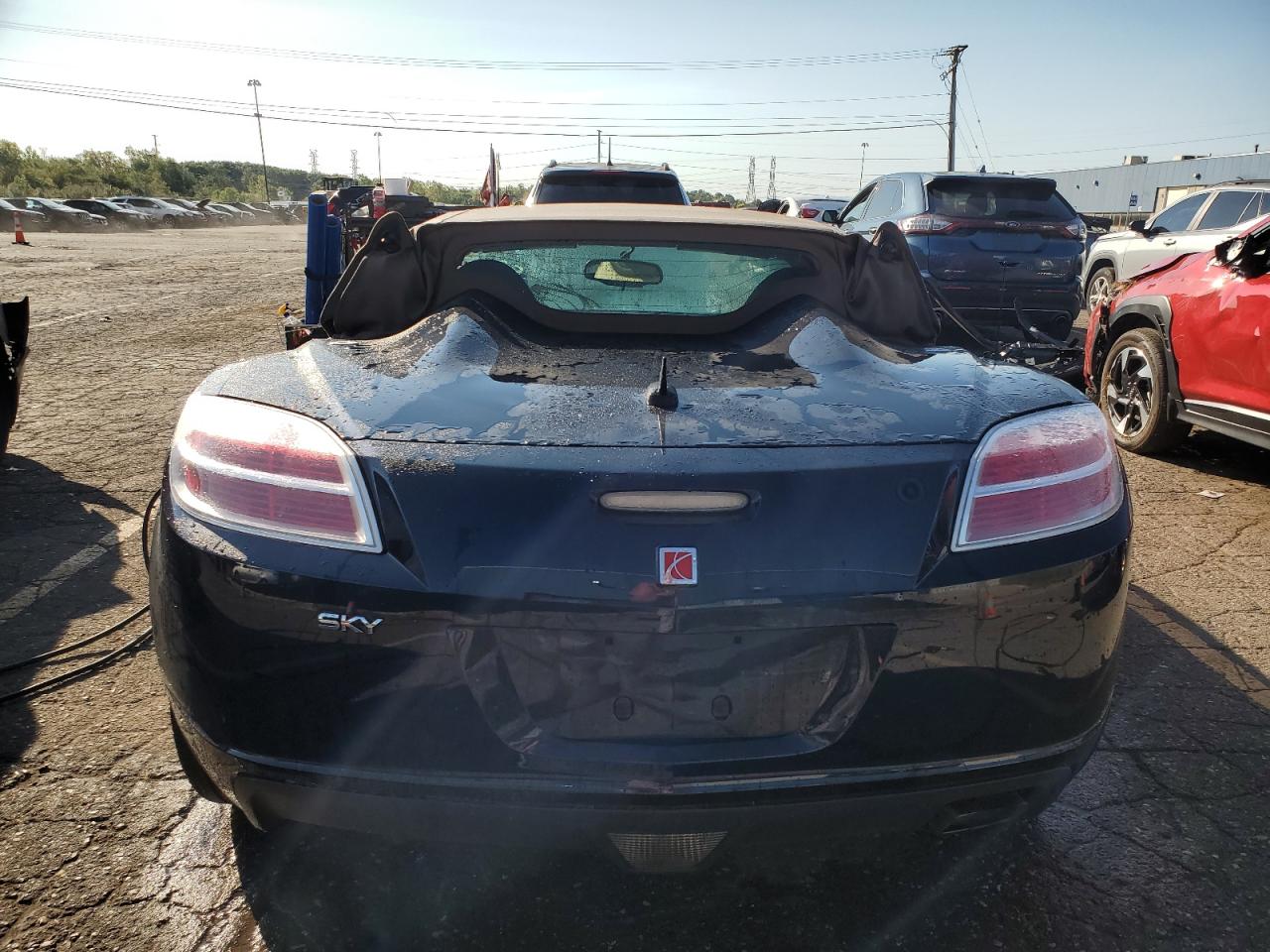 2007 Saturn Sky VIN: 1G8MB35B77Y110864 Lot: 71261295