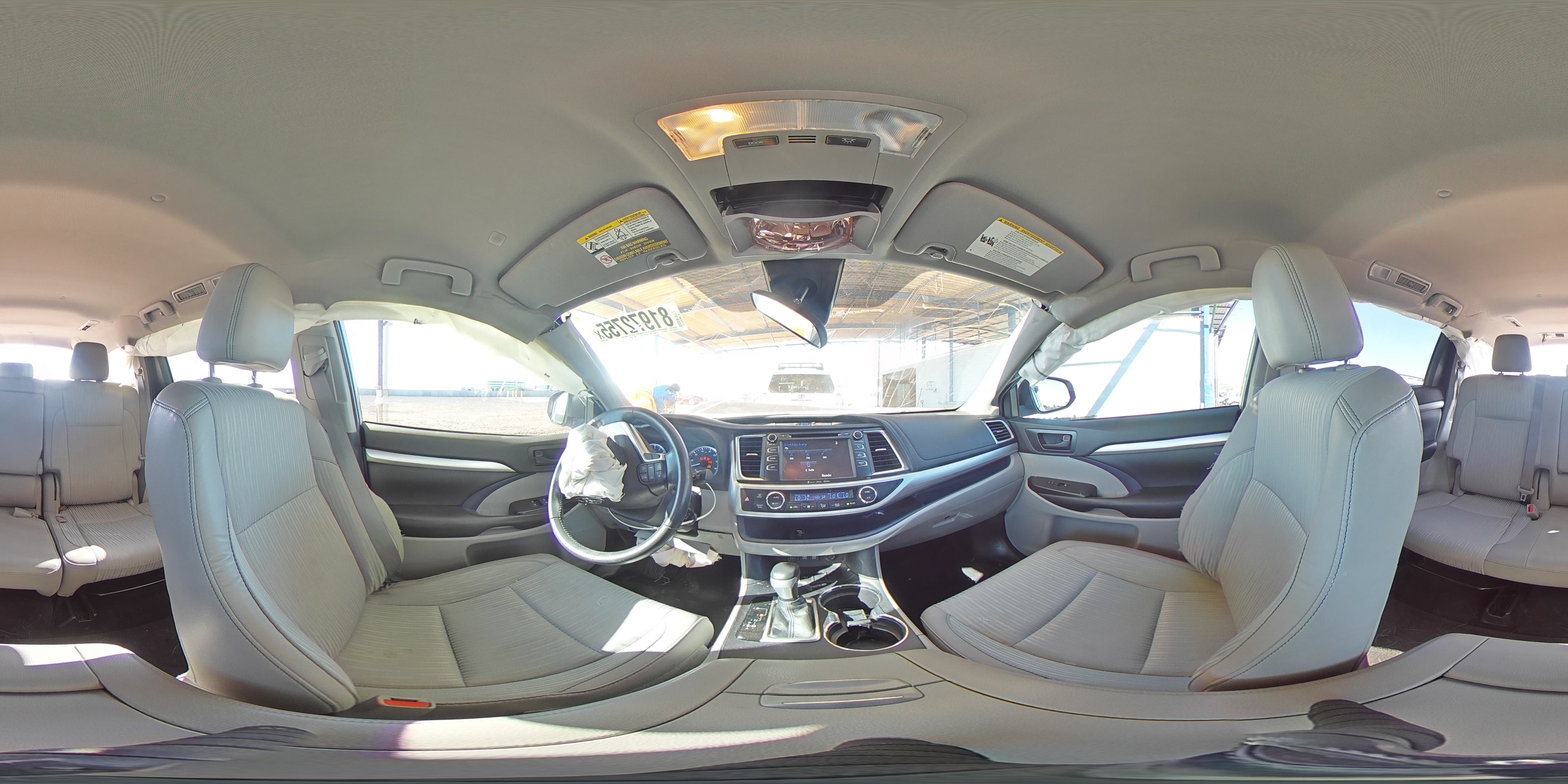 2019 Toyota Highlander Le VIN: 5TDZZRFH8KS314574 Lot: 81972755