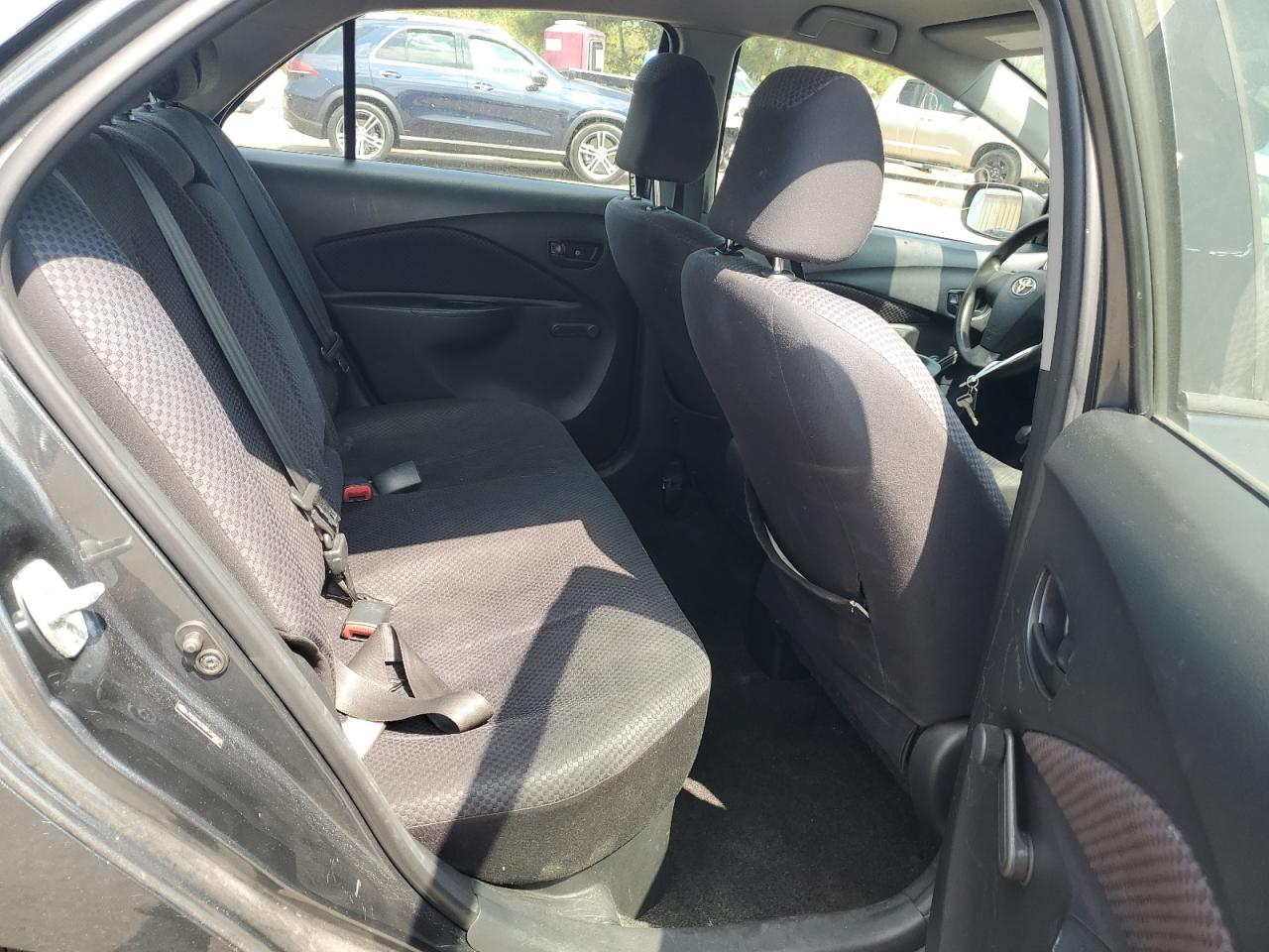 2008 Toyota Yaris VIN: JTDBT923881243623 Lot: 81208355