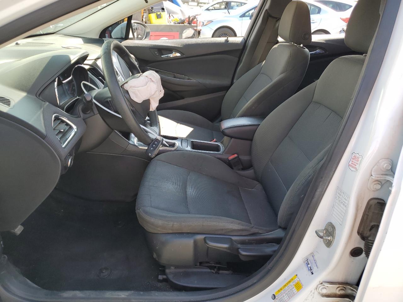 2018 Chevrolet Cruze Lt VIN: 1G1BE5SMXJ7181035 Lot: 70885385