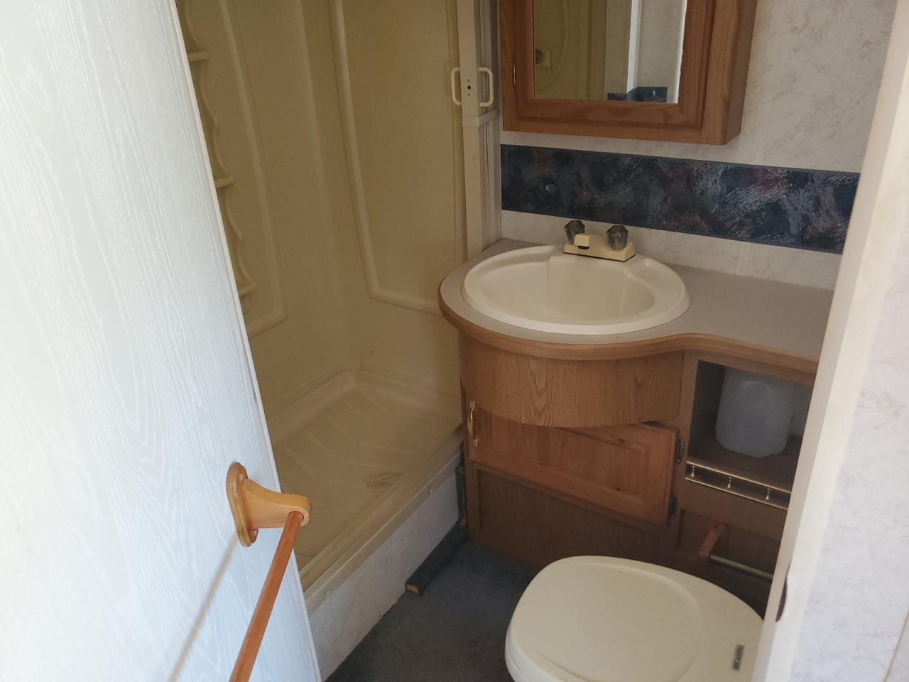 1997 Ford Econoline E450 Super Duty Cutaway Van Rv VIN: 1FDLE40S5VHC09097 Lot: 71077615