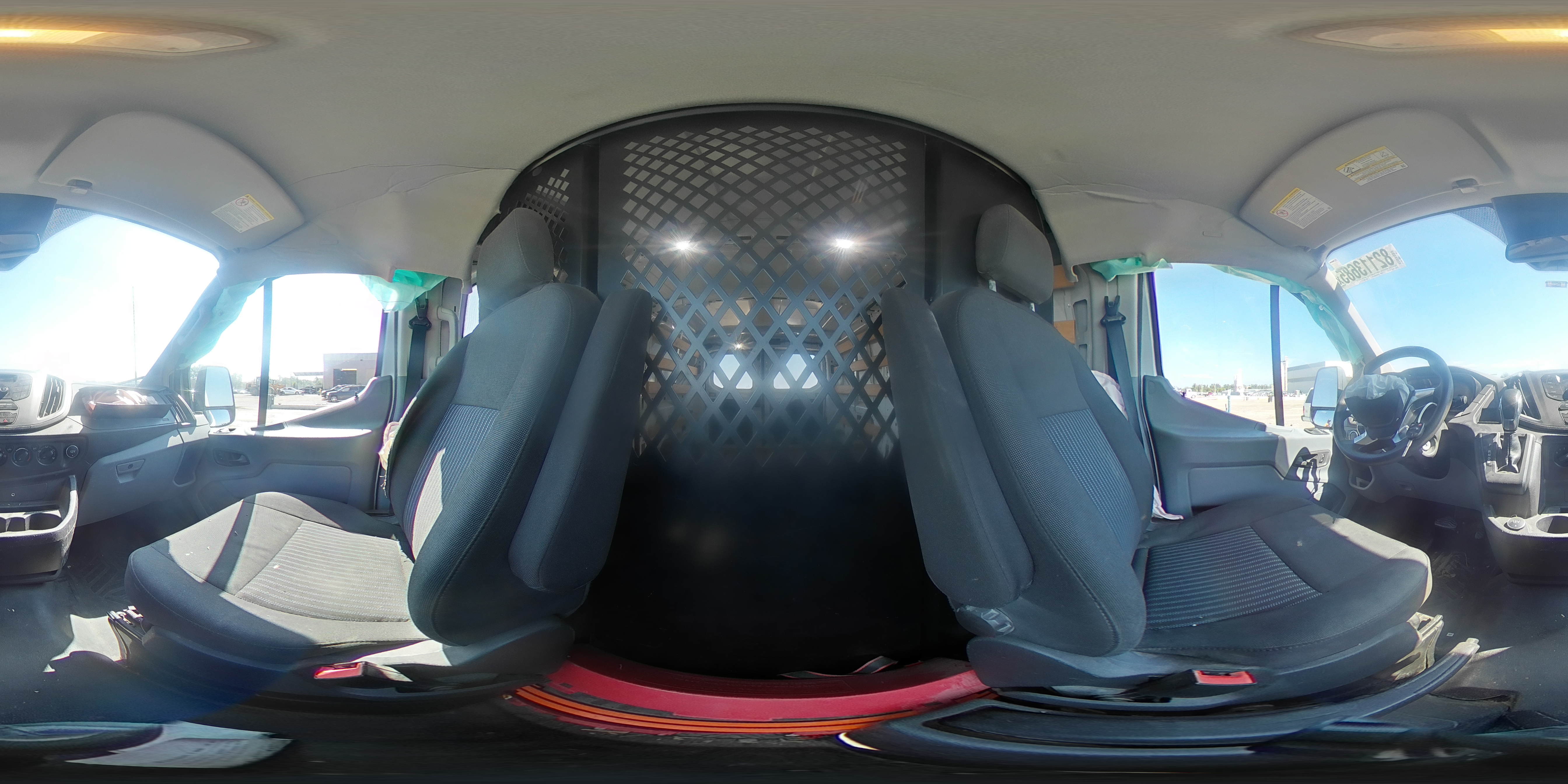 2018 Ford Transit T-250 VIN: 1FTYR1ZMXJKA89070 Lot: 82113685