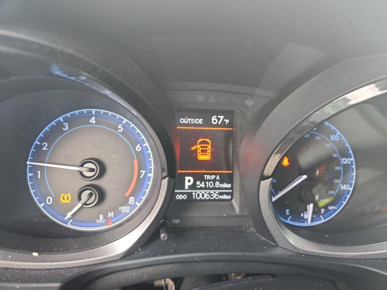 2015 Toyota Corolla L VIN: 5YFBURHE5FP241424 Lot: 80733665