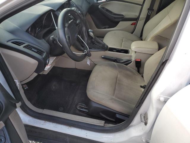  FORD FOCUS 2016 Белы