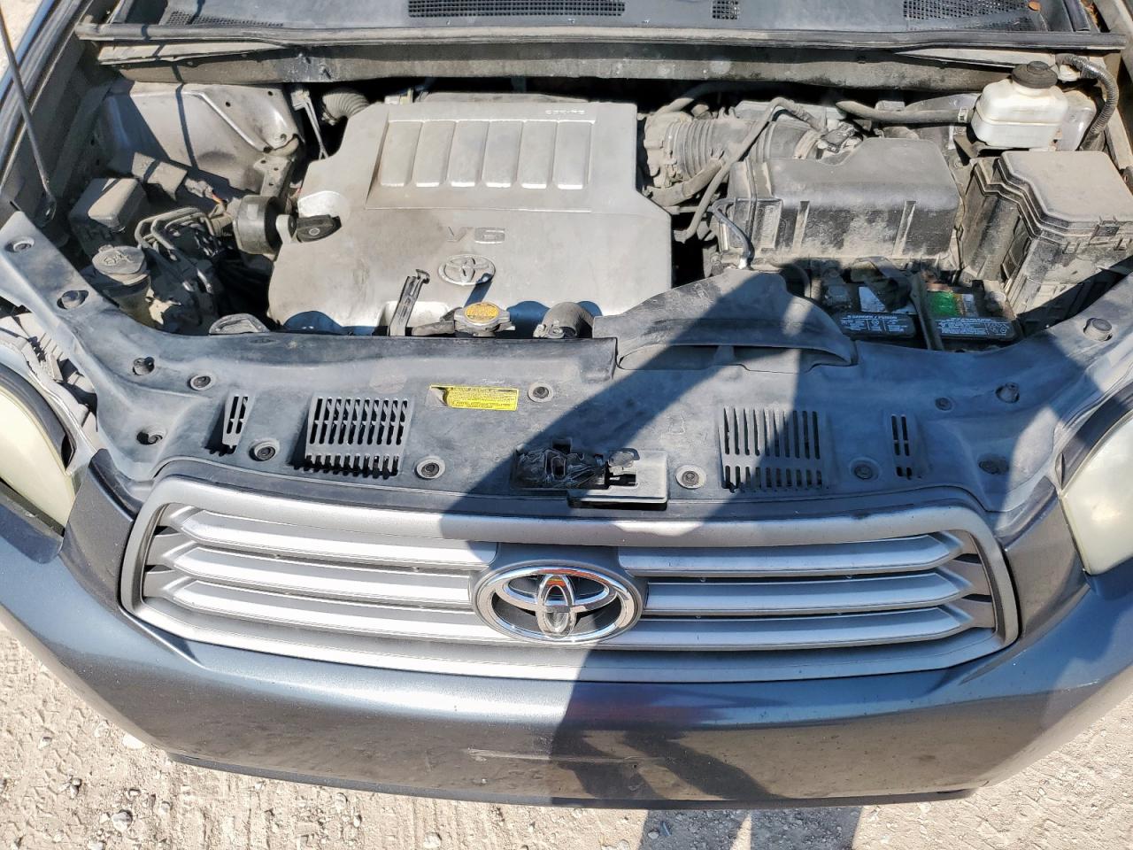 2010 Toyota Highlander VIN: 5TDZK3EH2AS015504 Lot: 80383505