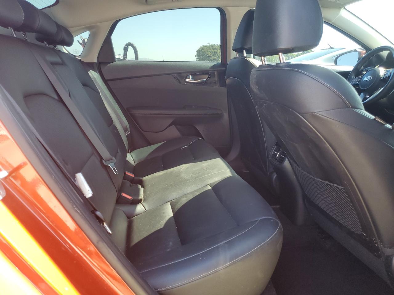 2019 Kia Forte Ex VIN: 3KPF54AD1KE084828 Lot: 81660705