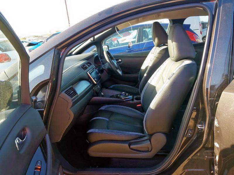 2018 NISSAN LEAF TEKNA 