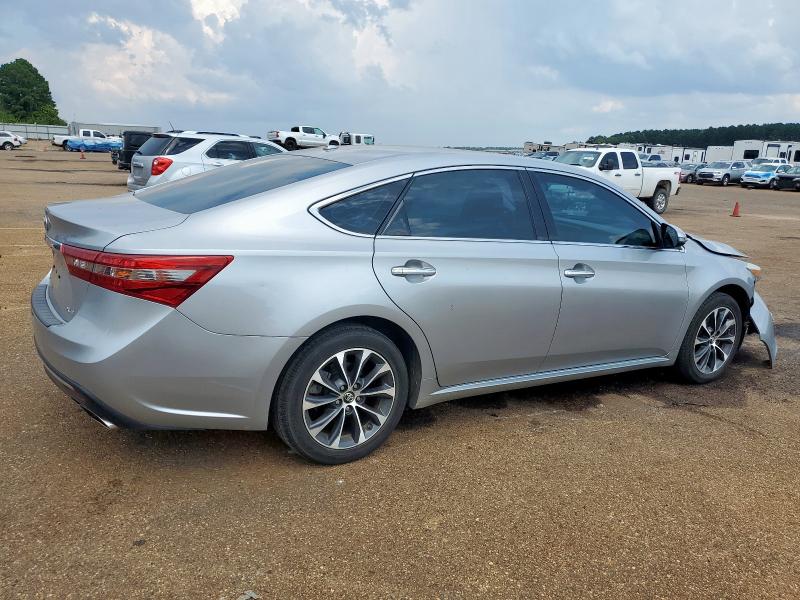  TOYOTA AVALON 2016 Серебристый