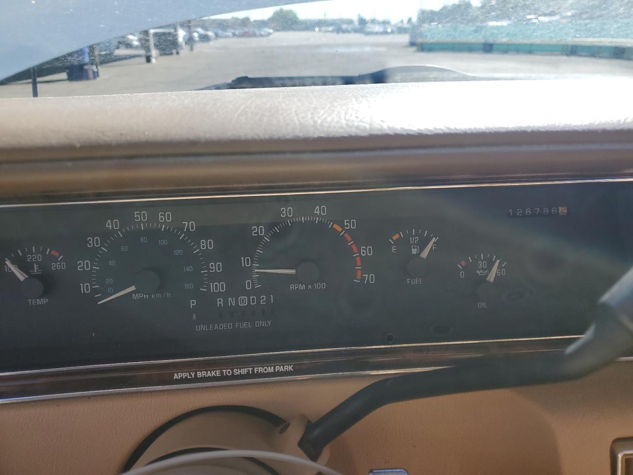 1992 Buick Roadmaster Estate VIN: 1G4BR8372NW410417 Lot: 80475095
