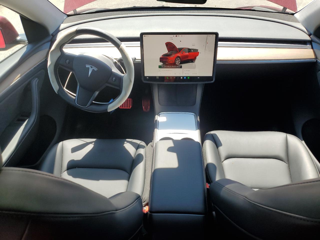 2024 Tesla Model Y VIN: 7SAYGDEE1RA269584 Lot: 70915945