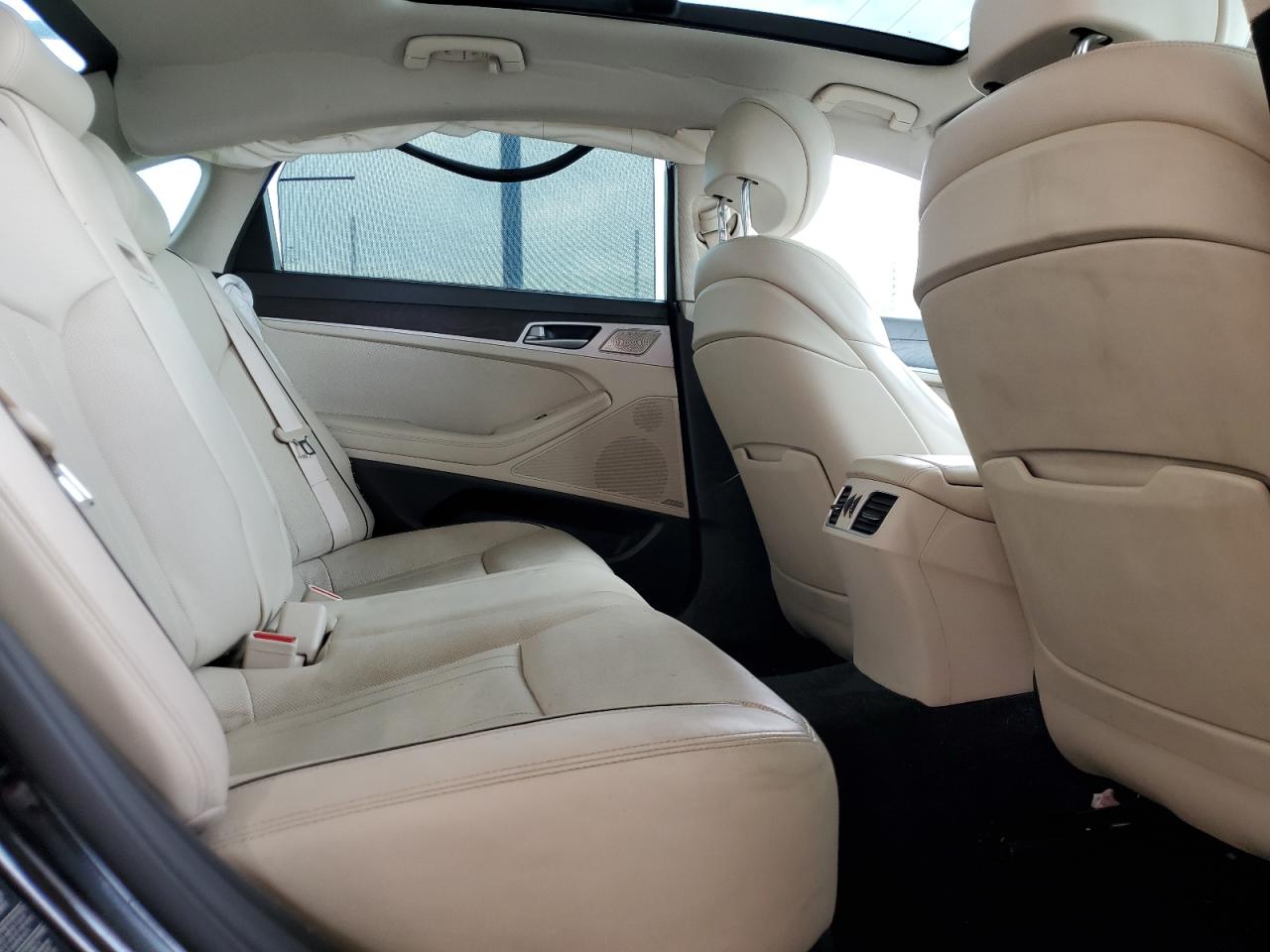 2018 Genesis G80 Base VIN: KMHGN4JE9JU216033 Lot: 71541135