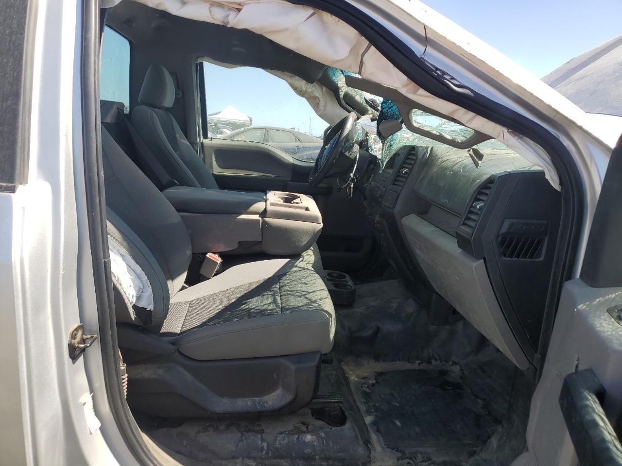 2016 Ford F150 VIN: 1FTMF1C85GKF00130 Lot: 80991955