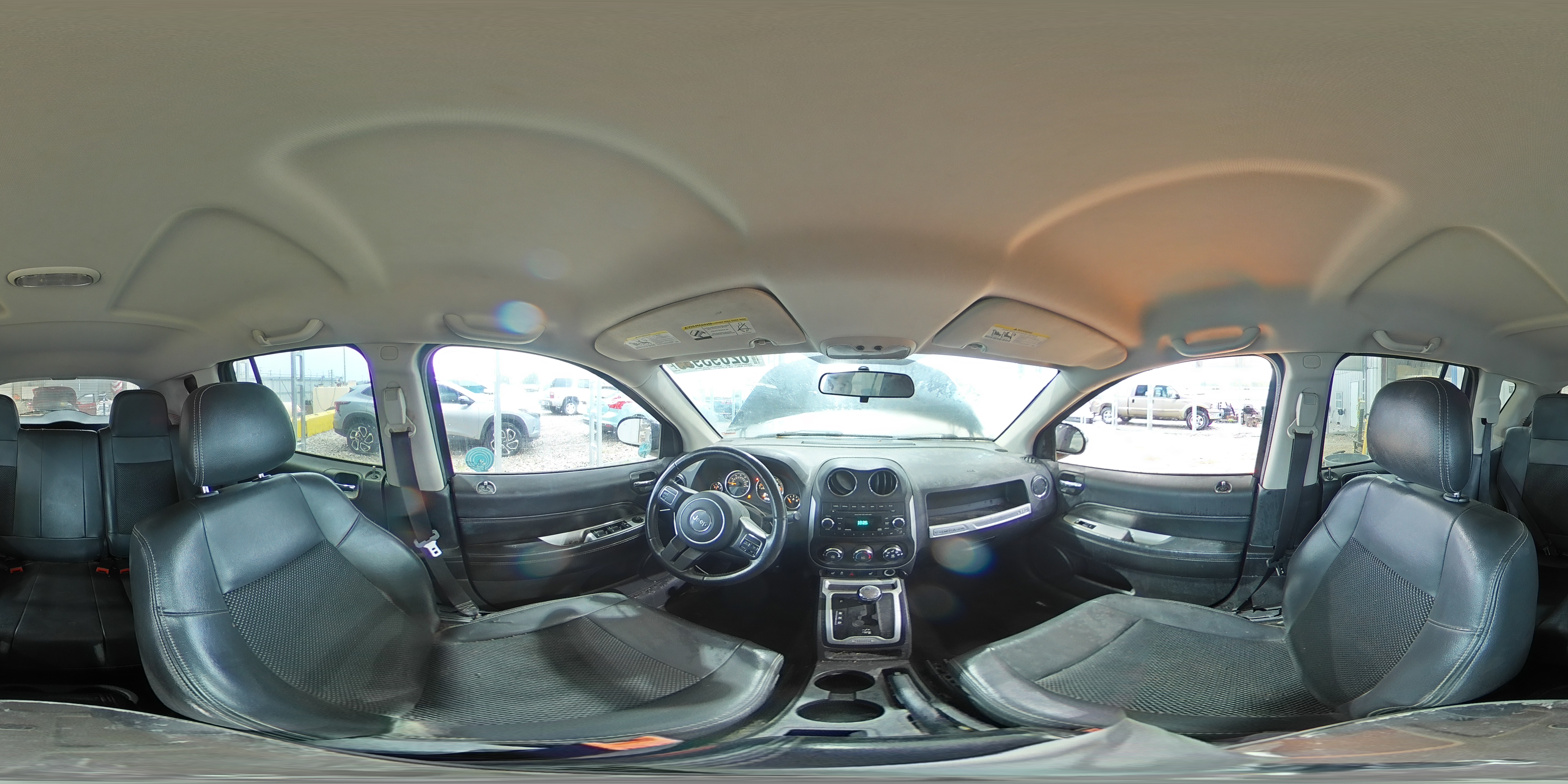 2014 Jeep Compass Latitude VIN: 1C4NJCEB8ED692510 Lot: 82093935