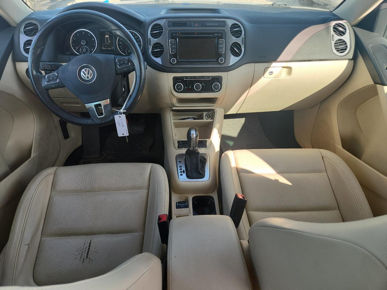 2012 Volkswagen Tiguan S VIN: WVGBV7AX6CW575831 Lot: 80862385