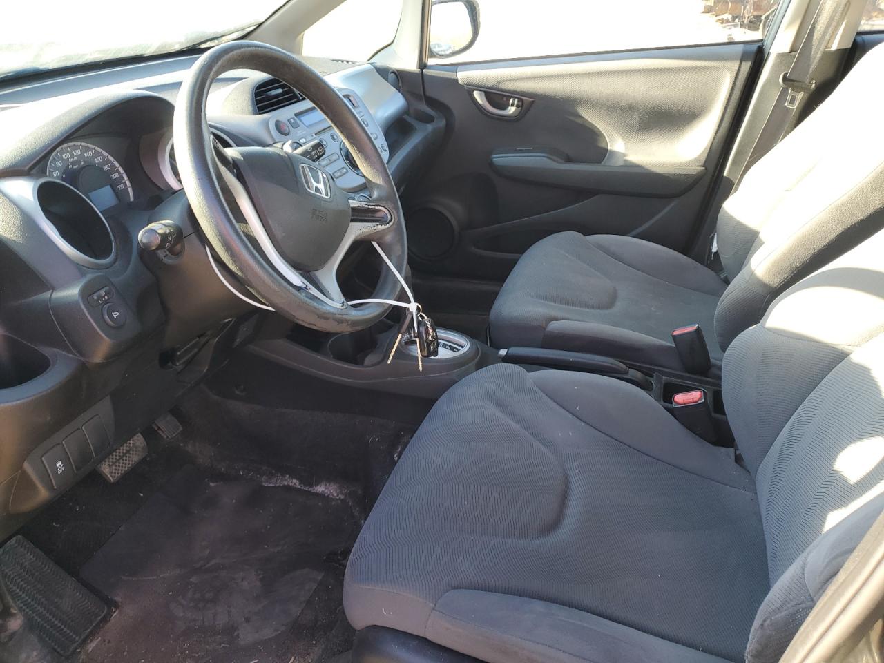 2013 Honda Fit Dx-A VIN: LUCGE8H3XD3004182 Lot: 84290895