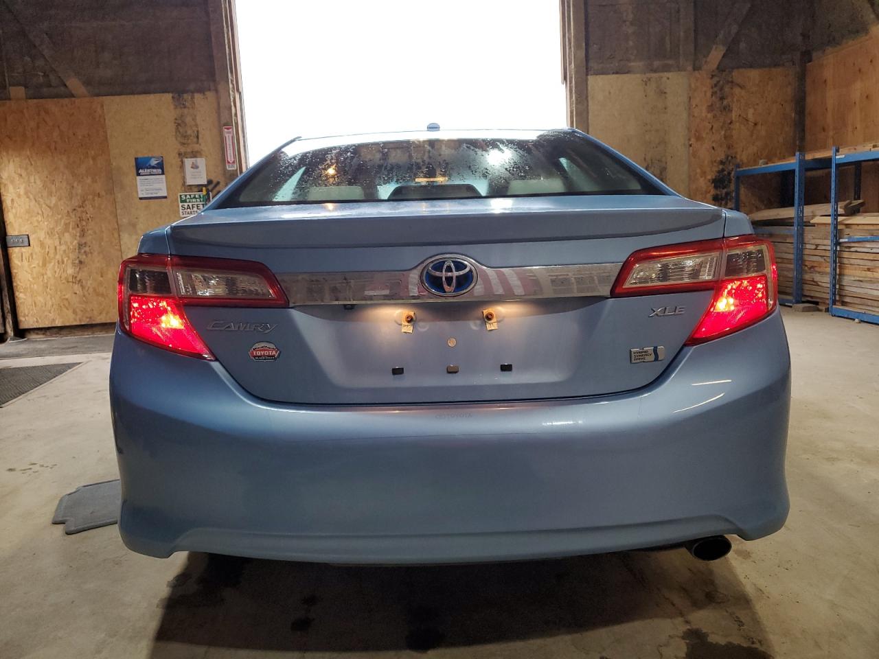 2013 Toyota Camry Hybrid VIN: 4T1BD1FK0DU084018 Lot: 71112775