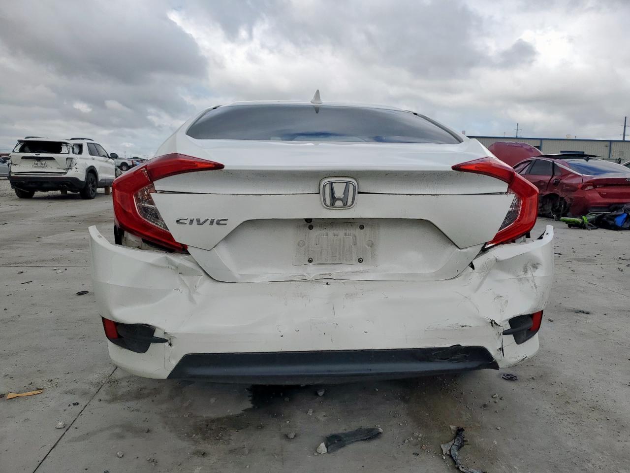 2018 Honda Civic Ex VIN: 19XFC2F85JE038035 Lot: 82144975