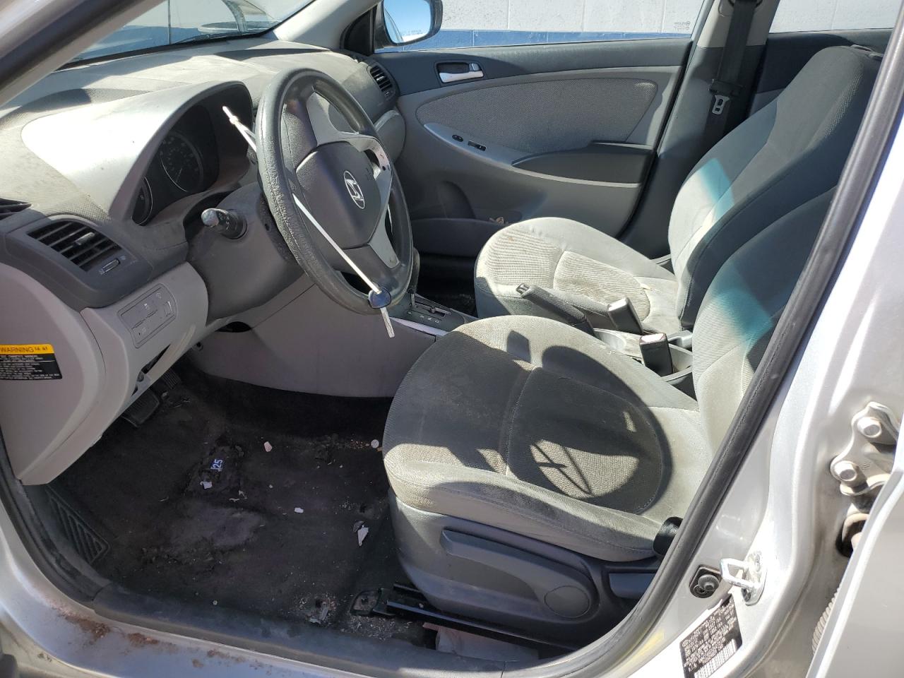 2013 Hyundai Accent Gls VIN: KMHCT4AEXDU273186 Lot: 81818995