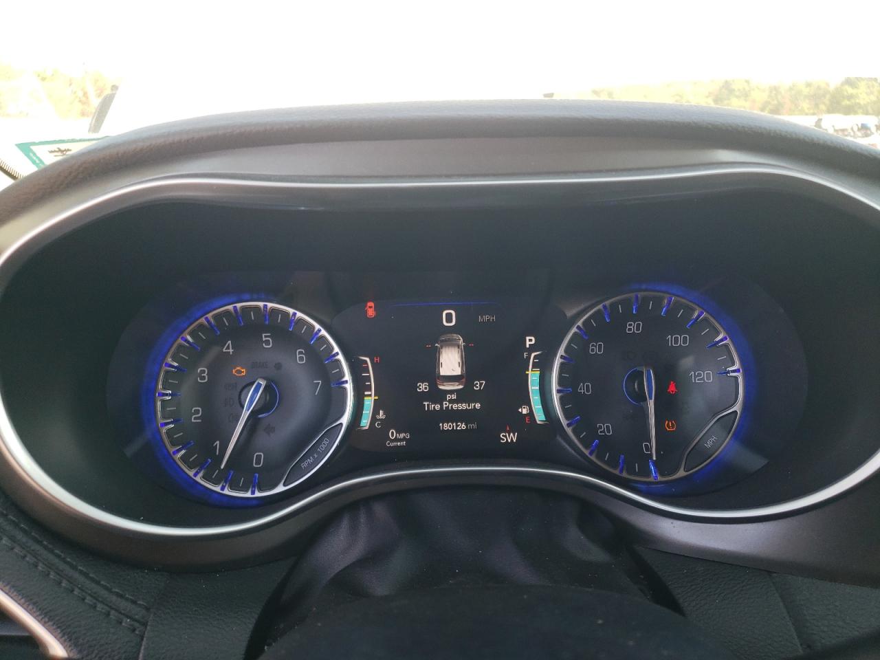 2019 Chrysler Pacifica Limited VIN: 2C4RC1GG7KR551879 Lot: 70754845