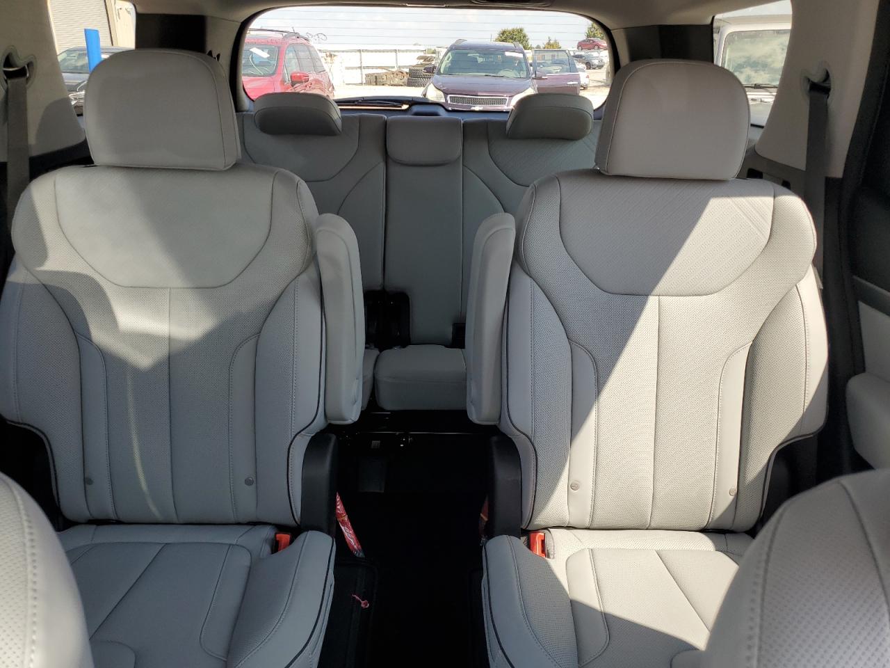 2025 Hyundai Palisade Sel VIN: KM8R24GE3SU825161 Lot: 80616295