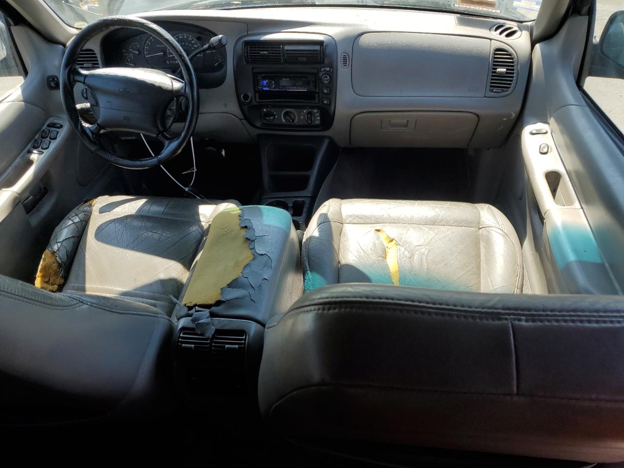 1999 Ford Explorer VIN: 1FMZU32EXXUC85472 Lot: 81102475
