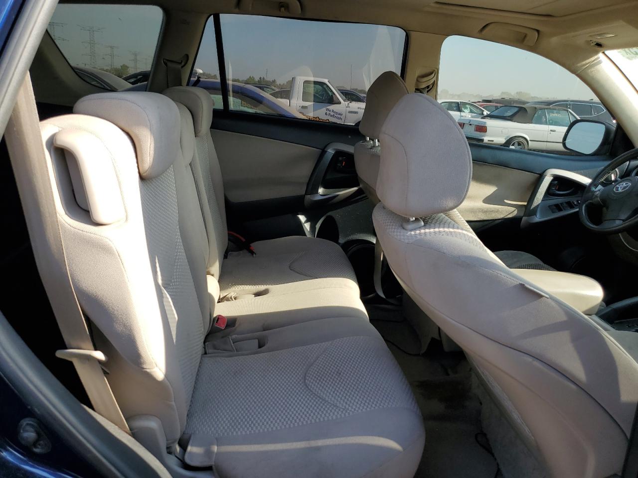 2007 Toyota Rav4 Limited VIN: JTMBK31V976014128 Lot: 81243725