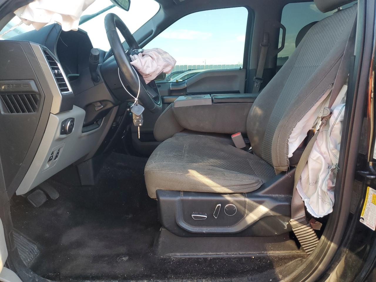 2017 Ford F150 Supercrew VIN: 1FTEW1EP1HFA85326 Lot: 80021355