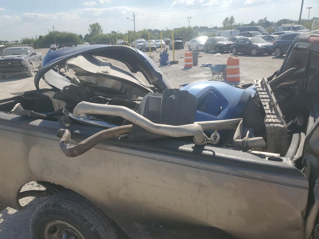 2002 Ford F150 VIN: 1FTRF17W32NB29099 Lot: 81901725