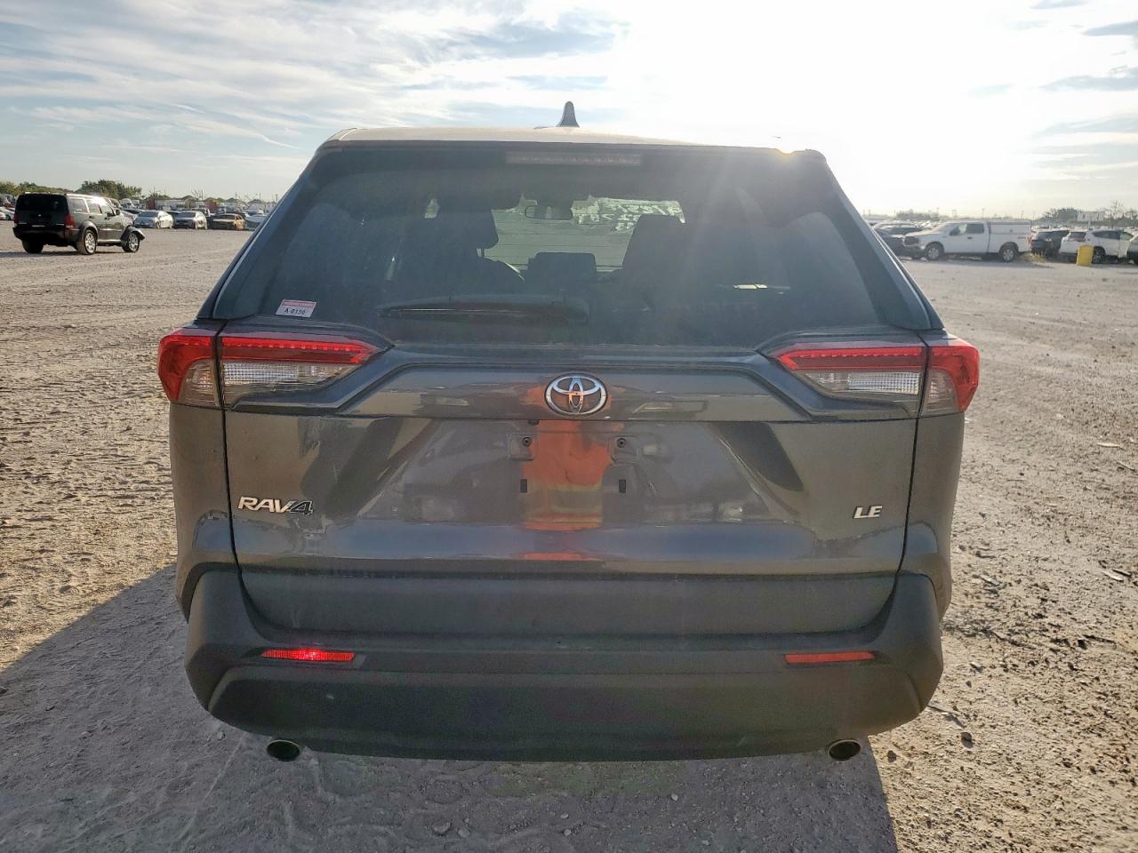 2022 Toyota Rav4 Le VIN: 2T3H1RFV9NW235393 Lot: 84591875