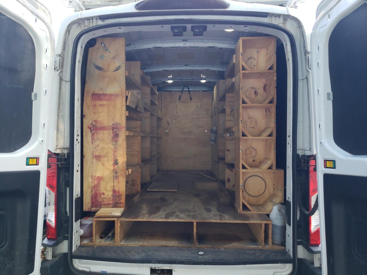 2018 Ford Transit T-250 VIN: 1FTYR2CM6JKB53345 Lot: 69030595