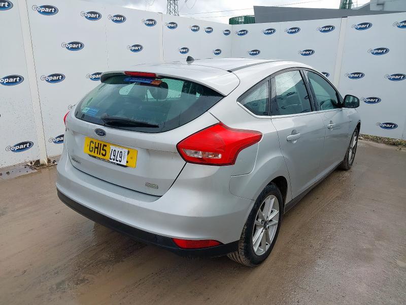 2015 FORD FOCUS ZETEC 