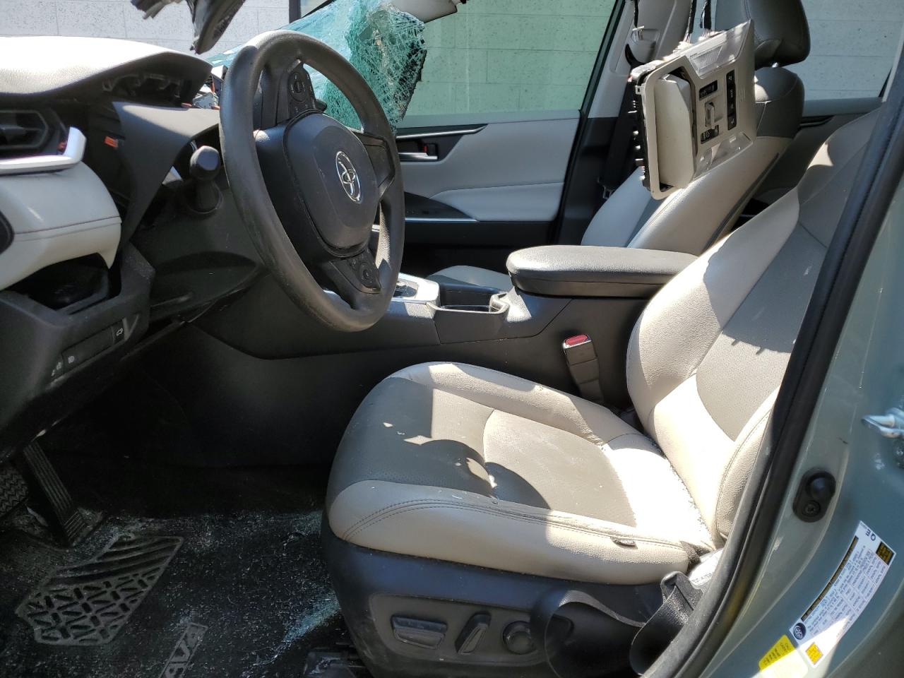 2020 Toyota Rav4 Xle VIN: JTMW1RFV4LD521993 Lot: 71151425