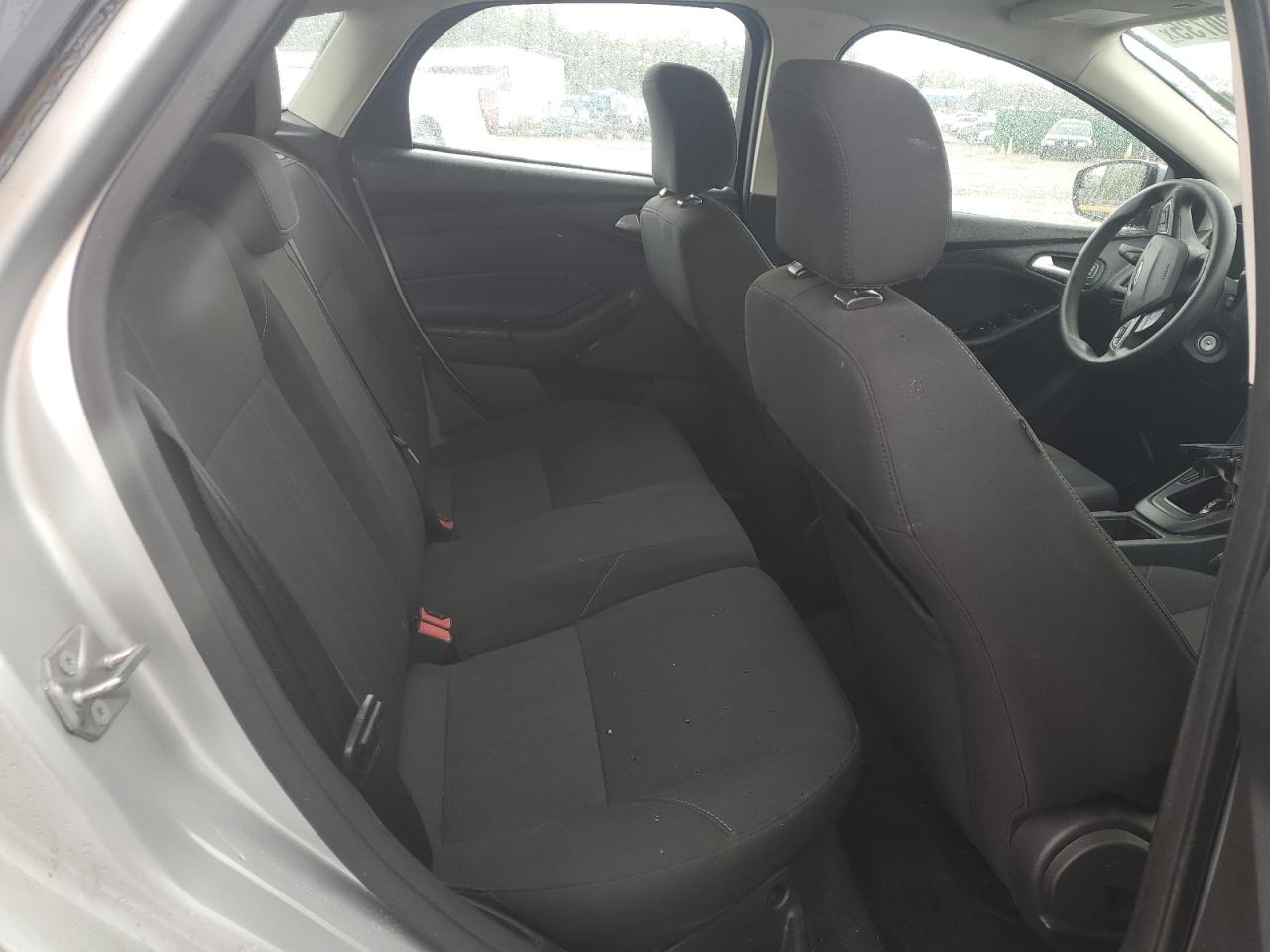 2017 Ford Focus Se VIN: 1FADP3K21HL337435 Lot: 84030735